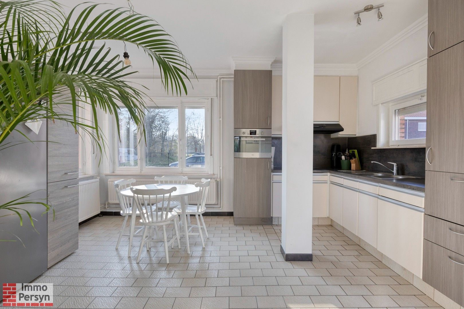 Gezinswoning met lichtrijke orangerie op gegeerde, groene locatie in Scherpenheuvel-Zichem foto 8