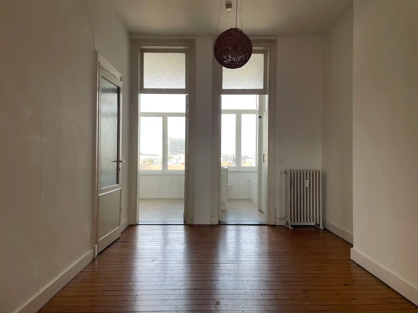 Ruim en licht appartement op het hippe Zuid foto 3