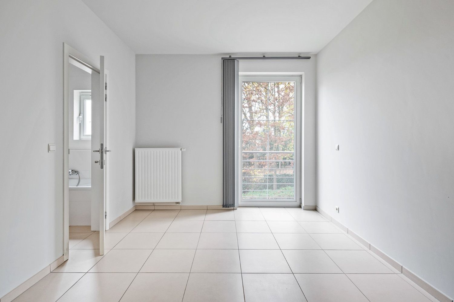 RUIM APP. IN PARKDOMEIN MET 3 SLK, 2 BADK. EN TERRAS! foto 11