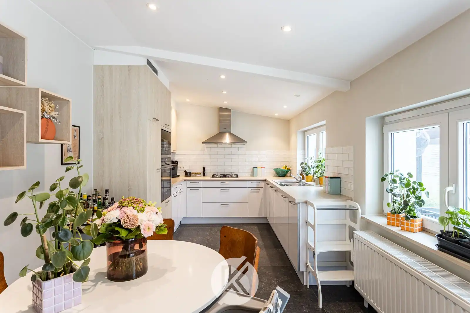 Smaakvol gerenoveerde woning nabij het centrum foto 9