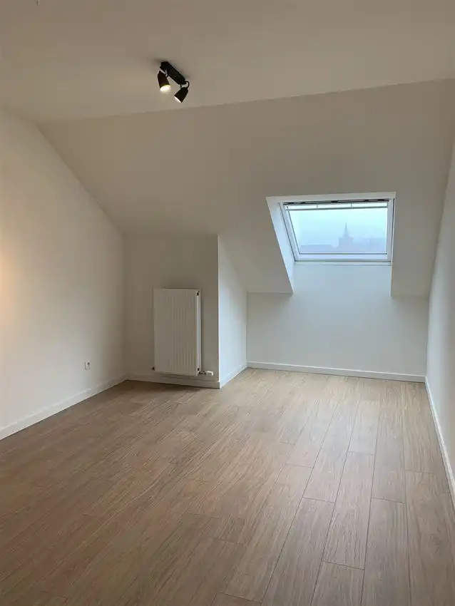 Leuk app.in landelijke stijl met 2 slpk., autostaanplaats en terras foto 16