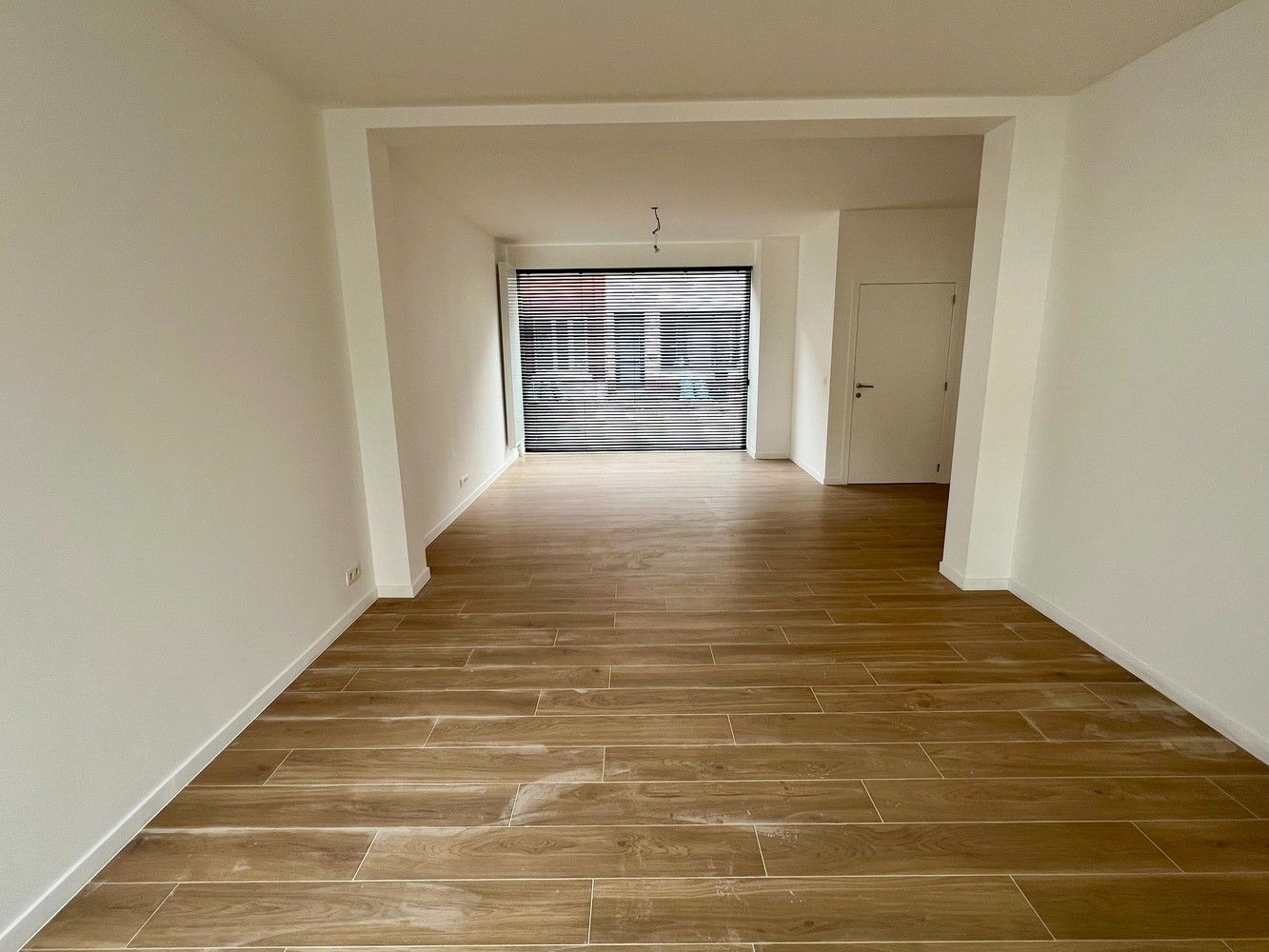 Ruime, gerenoveerde woning met 3 slaapkamers! foto 3