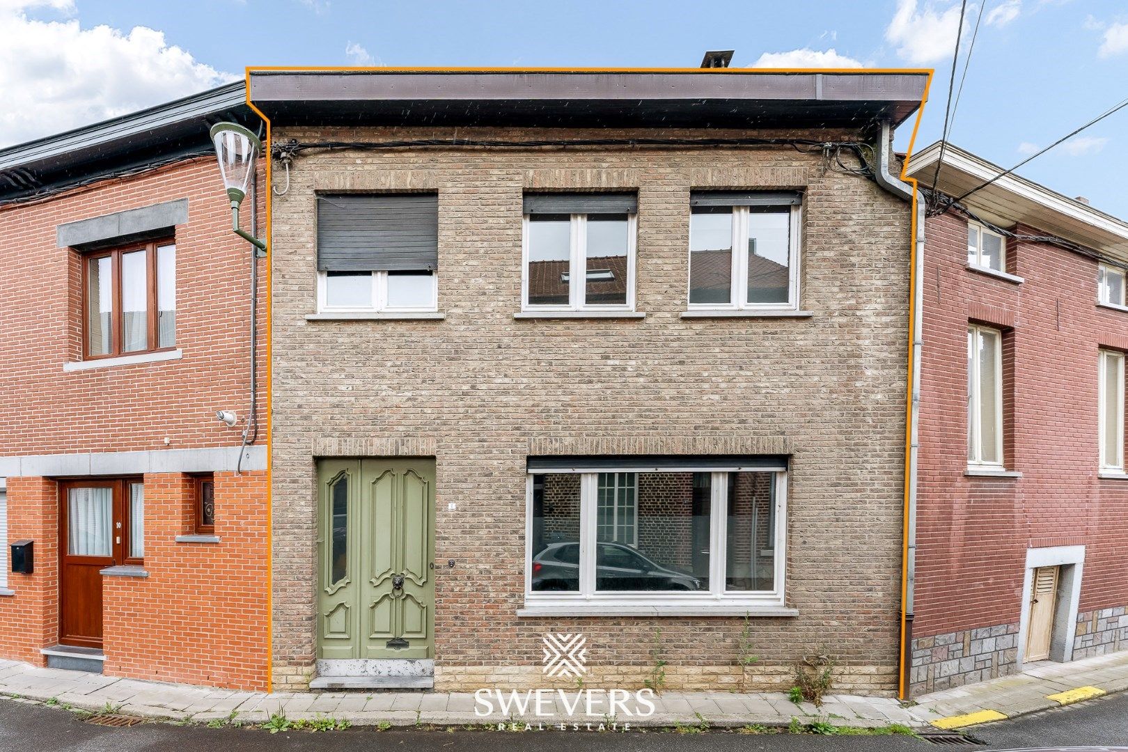 Charmante stadswoning in centrum Zoutleeuw foto {{pictureIndex}}