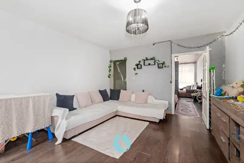 Statig gebouw bestaande uit verschillende units nabij centrum Gent foto 18