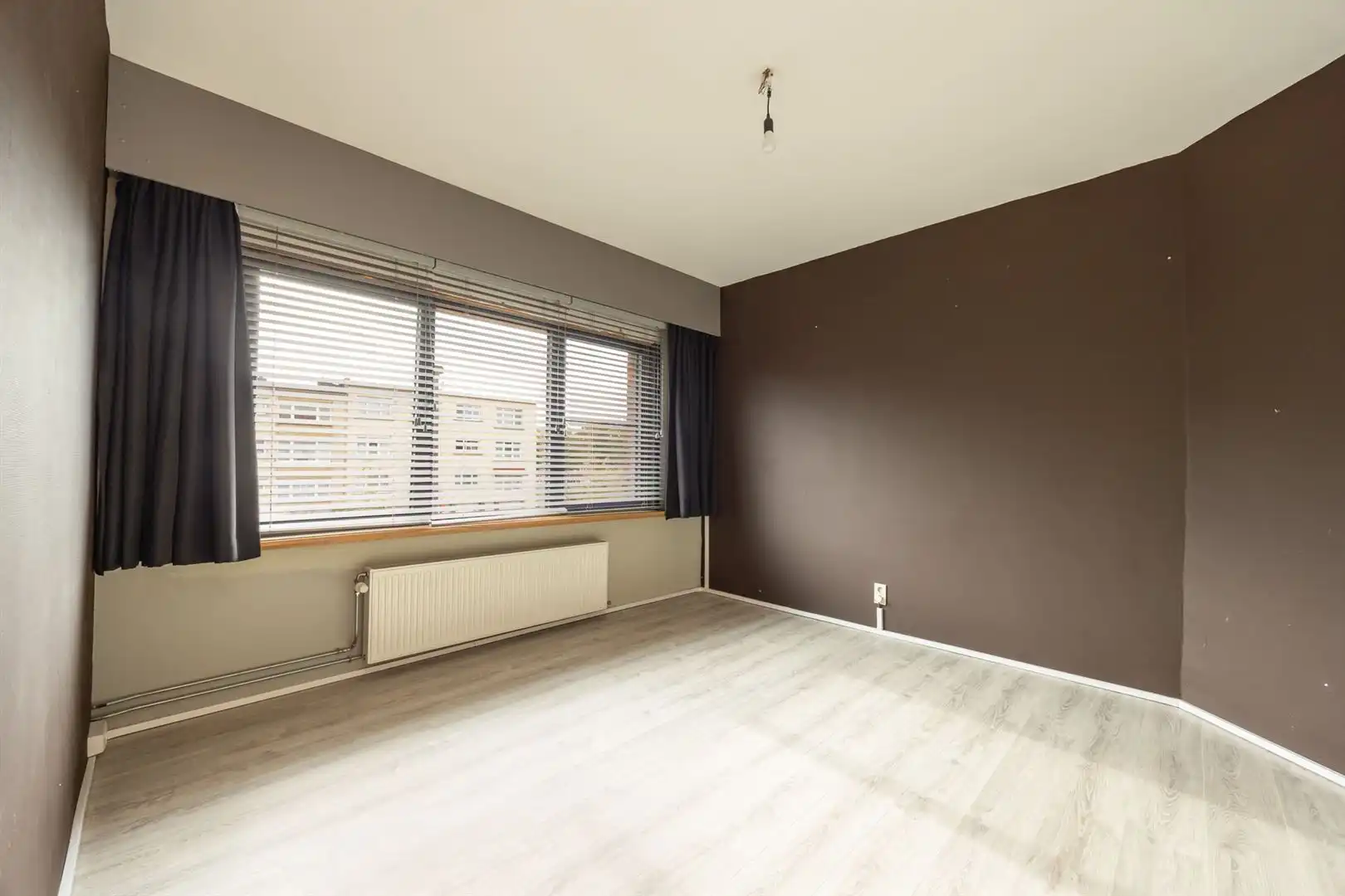 Ruim wonen in Merksem met tuin en terras foto 12