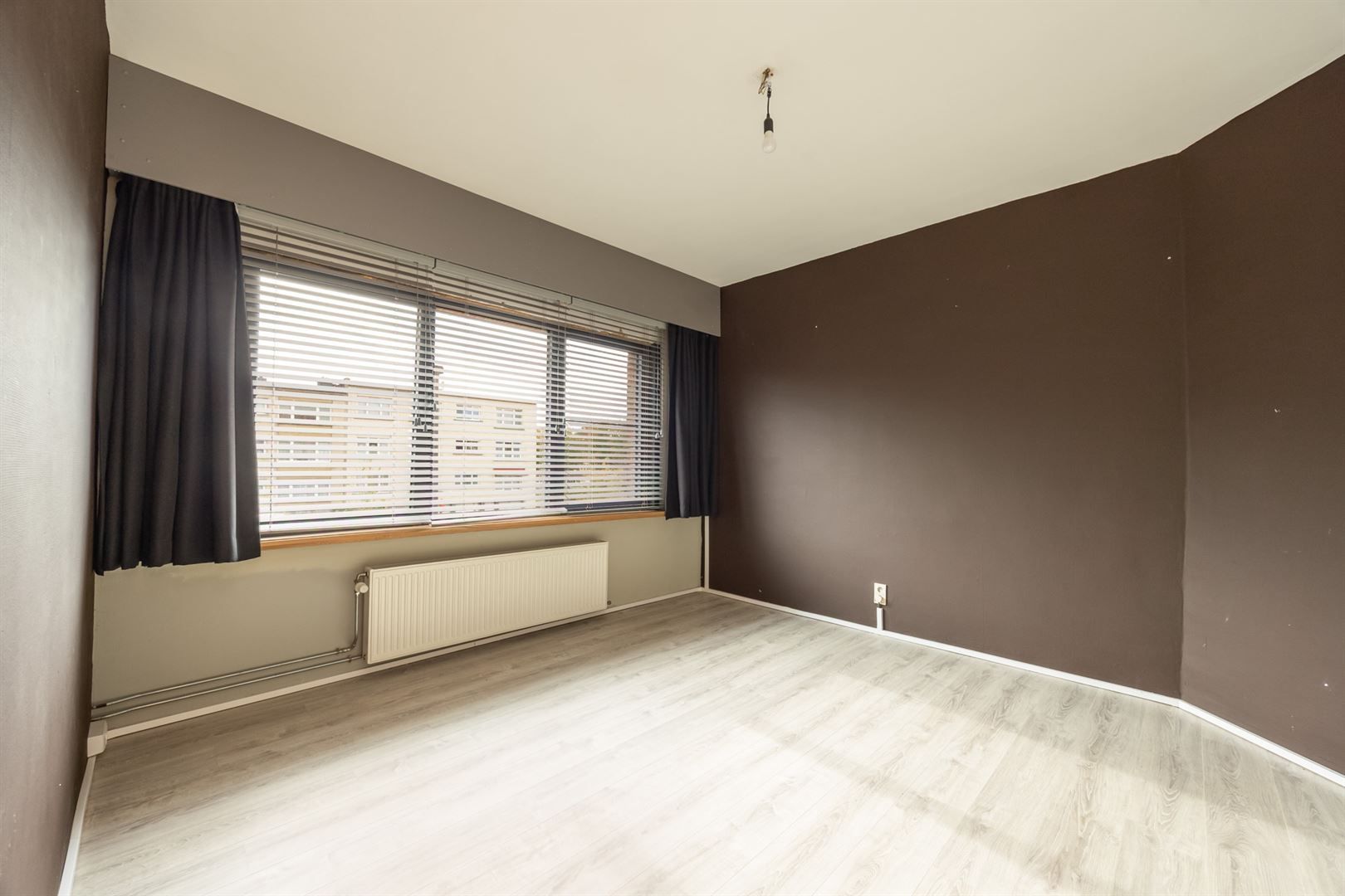 Ruim wonen in Merksem met tuin en terras foto 12