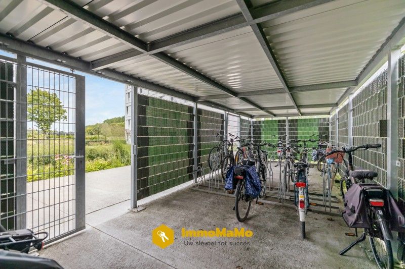 APPARTEMENT TE KOOP IN MOERBEKE (LOKEREN) foto 27