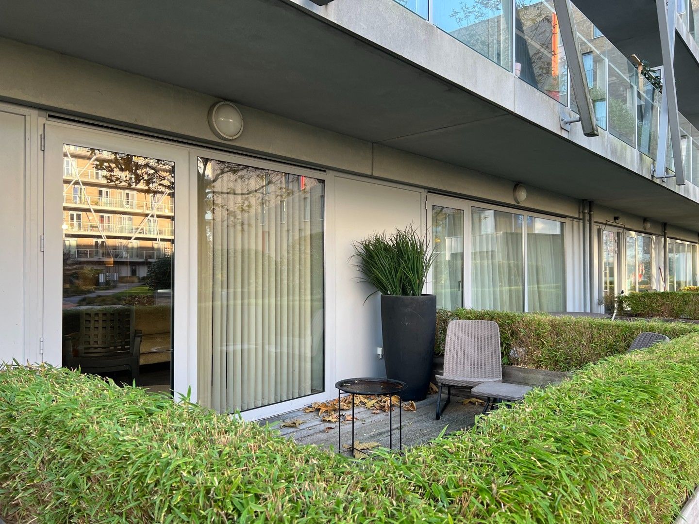 Gemeubeld appartement + autostaanplaats inbegrepen op toplocatie foto 4