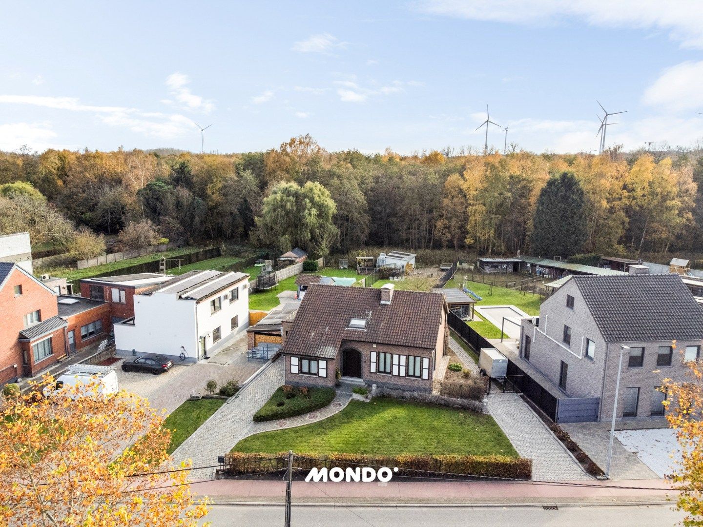 Hoofdfoto van de publicatie: Landelijke woning met 4 slaapkamers en een ruime tuin in een groene omgeving!