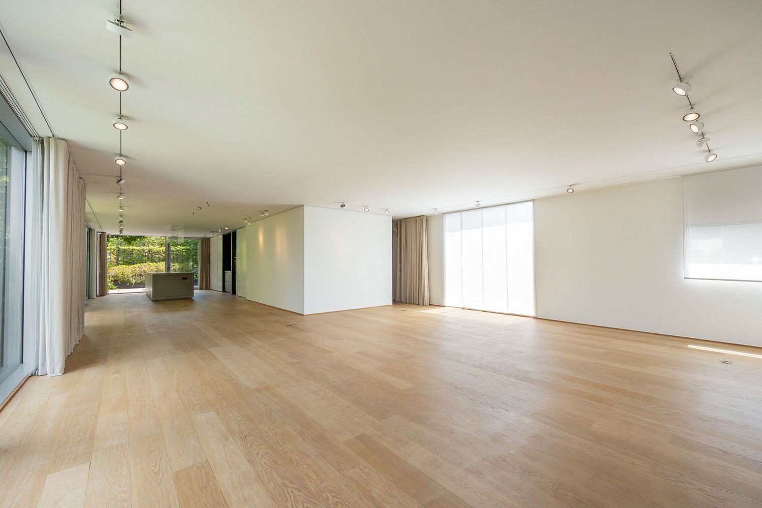 LUXUEUZE STADSVILLA (341m²) MET TUIN (200m²), ZWEMBAD EN SAUNA IN LUXEPROJECT PAPYRUS TE ZURENBORG-ANTWERPEN foto 9