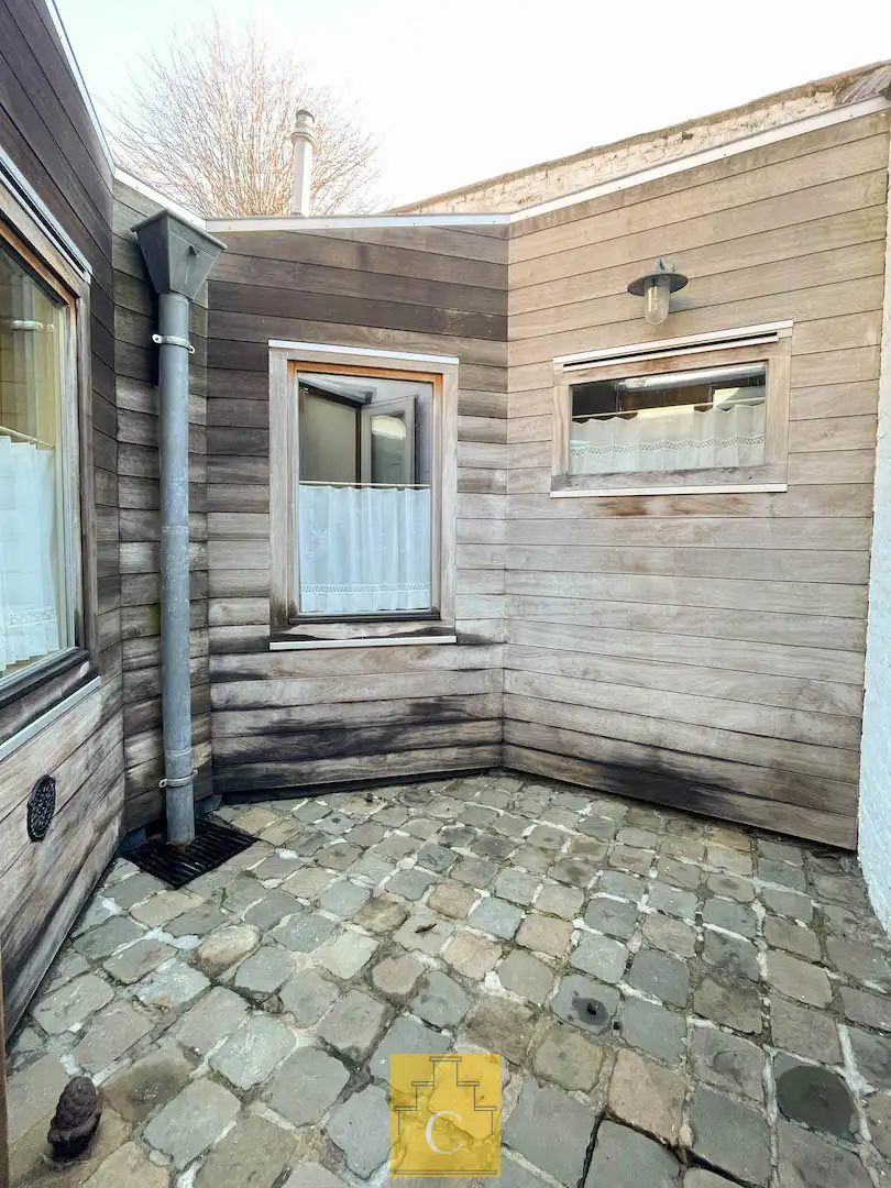 Charmante stadswoning in het schilderachtige Sint-Annakwartier foto 15