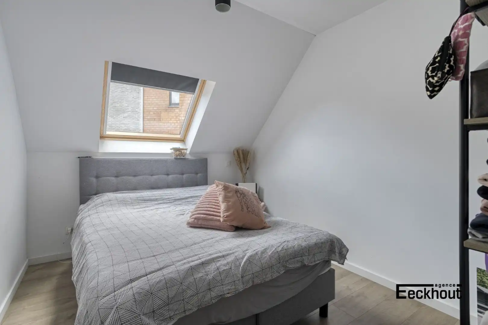 Moderne triplex-appartement met 3 slaapkamers - Ideaal als investeringspand wegens aanwezigheid van vaste huurders foto 8