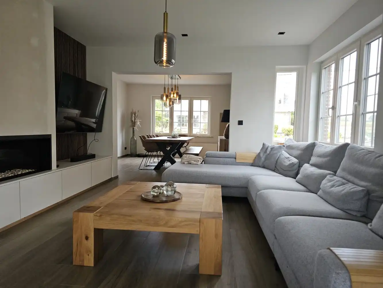 Karaktervolle halfopen woning met authentieke uitstraling foto 3