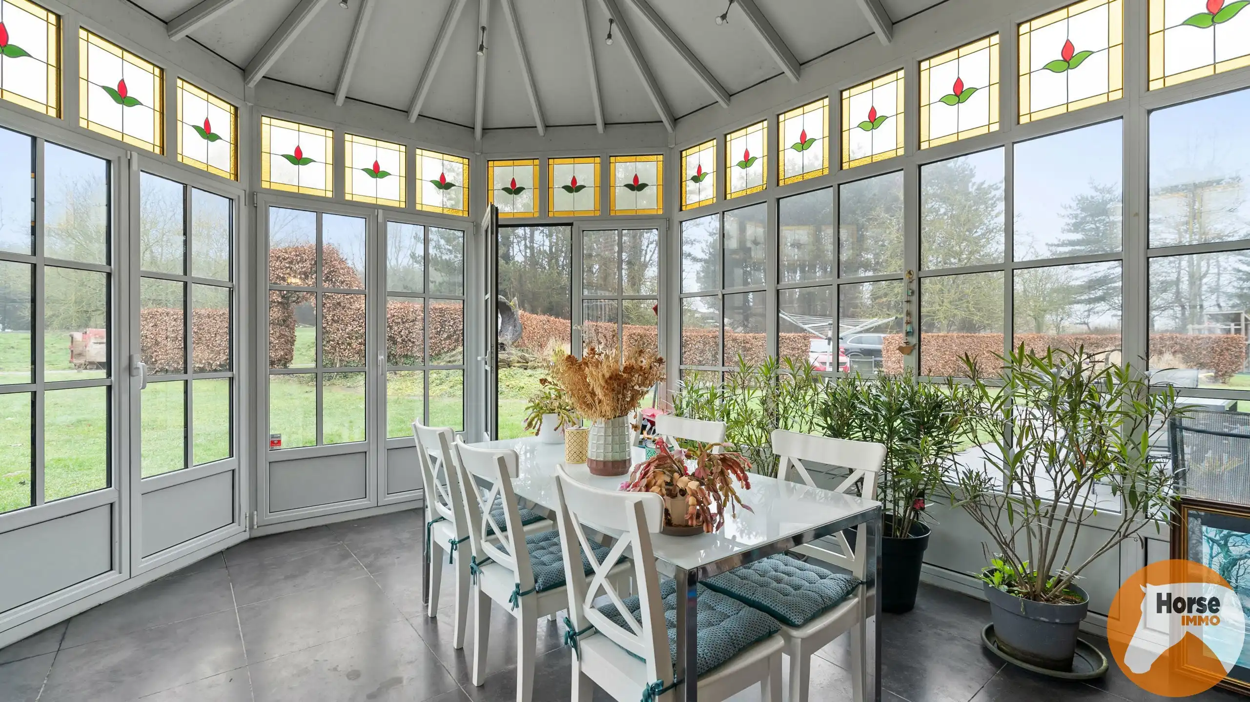 TOLLEMBEEK - Prachtige woning met 3 loodsen op +-2,9ha. foto 12