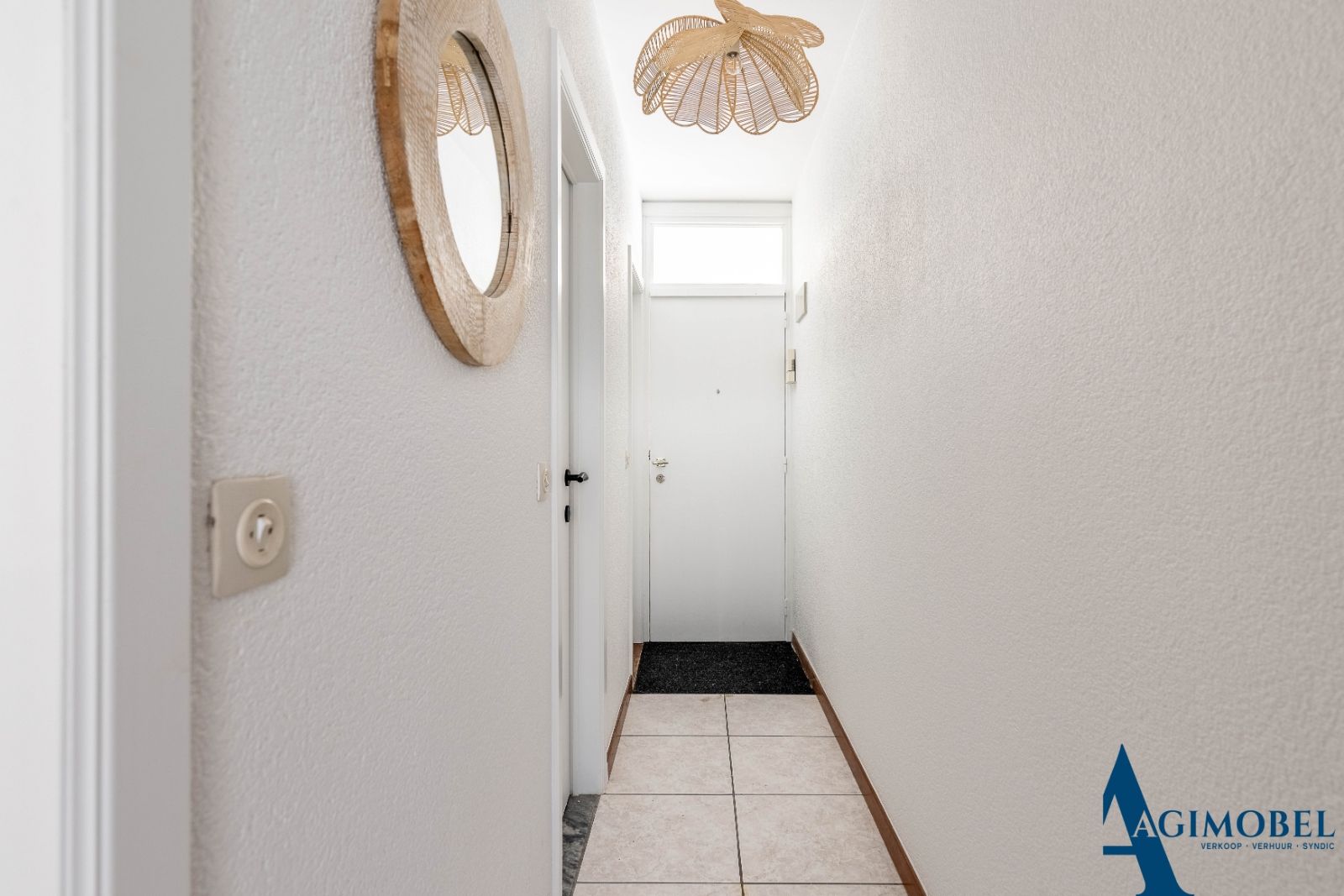 Appartement op de eerste verdieping met sfeer aan de achterzijde van de Paul Parmentierlaan te Knokke foto 4