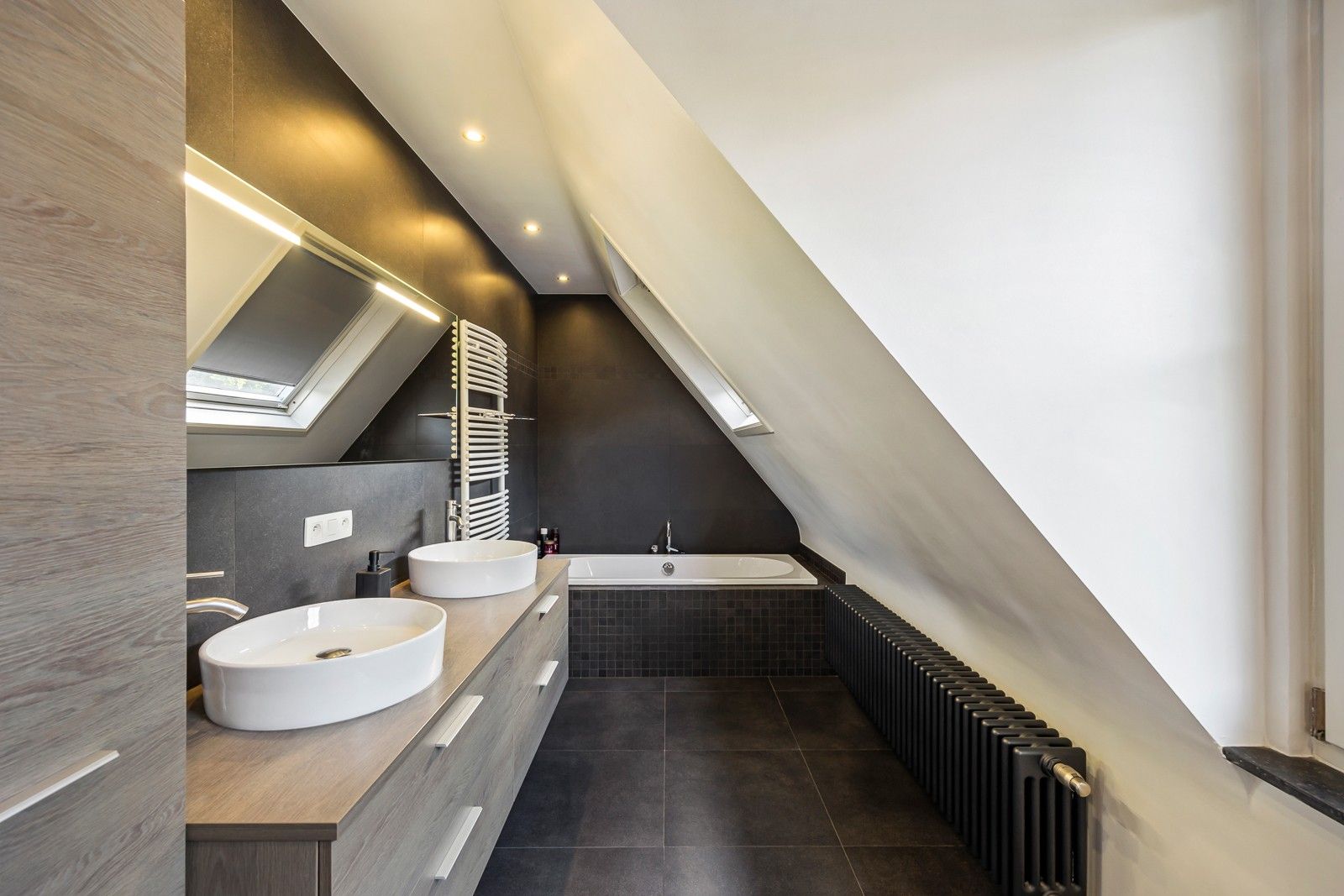 Charmewoning in geliefde straat in Brasschaat foto 14