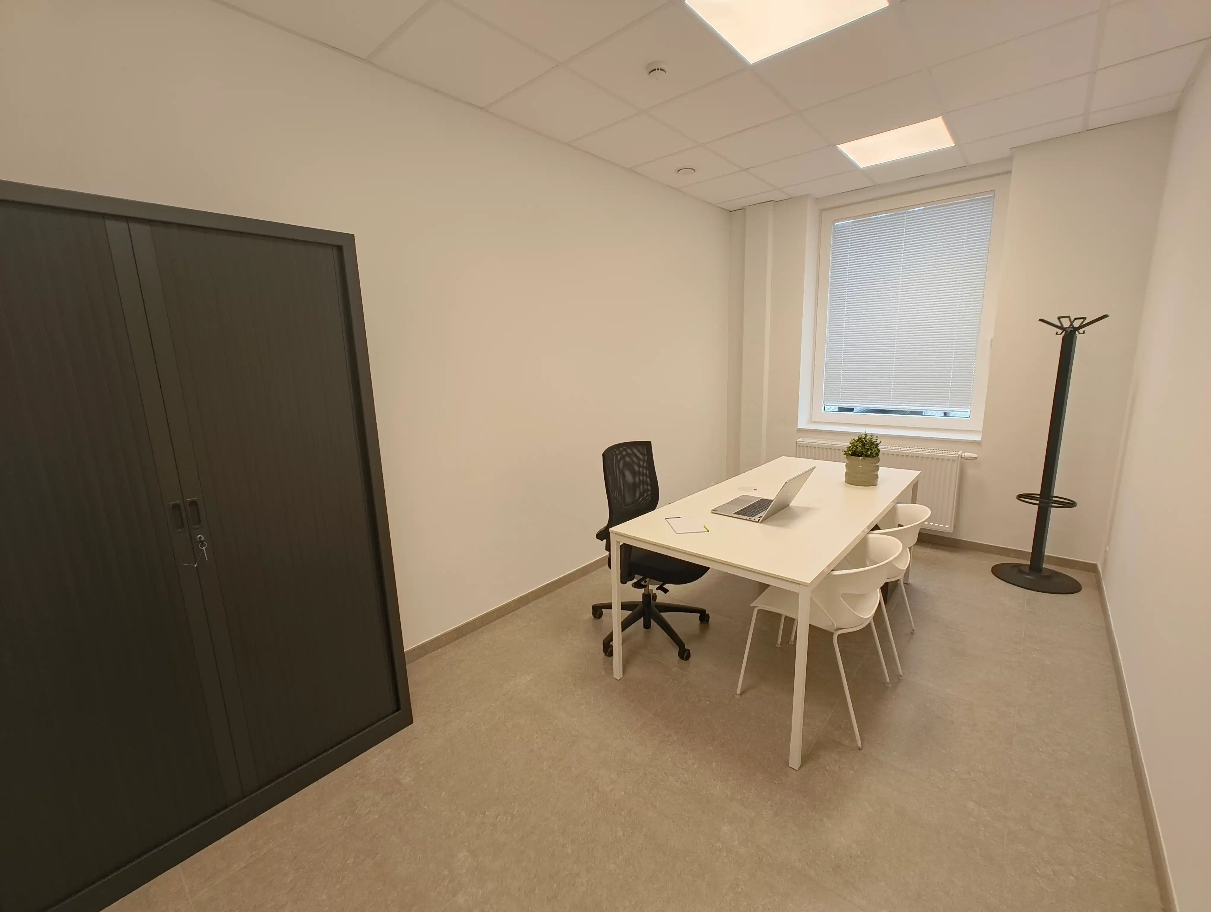 Kantoor voor startende ondernemers foto {{pictureIndex}}