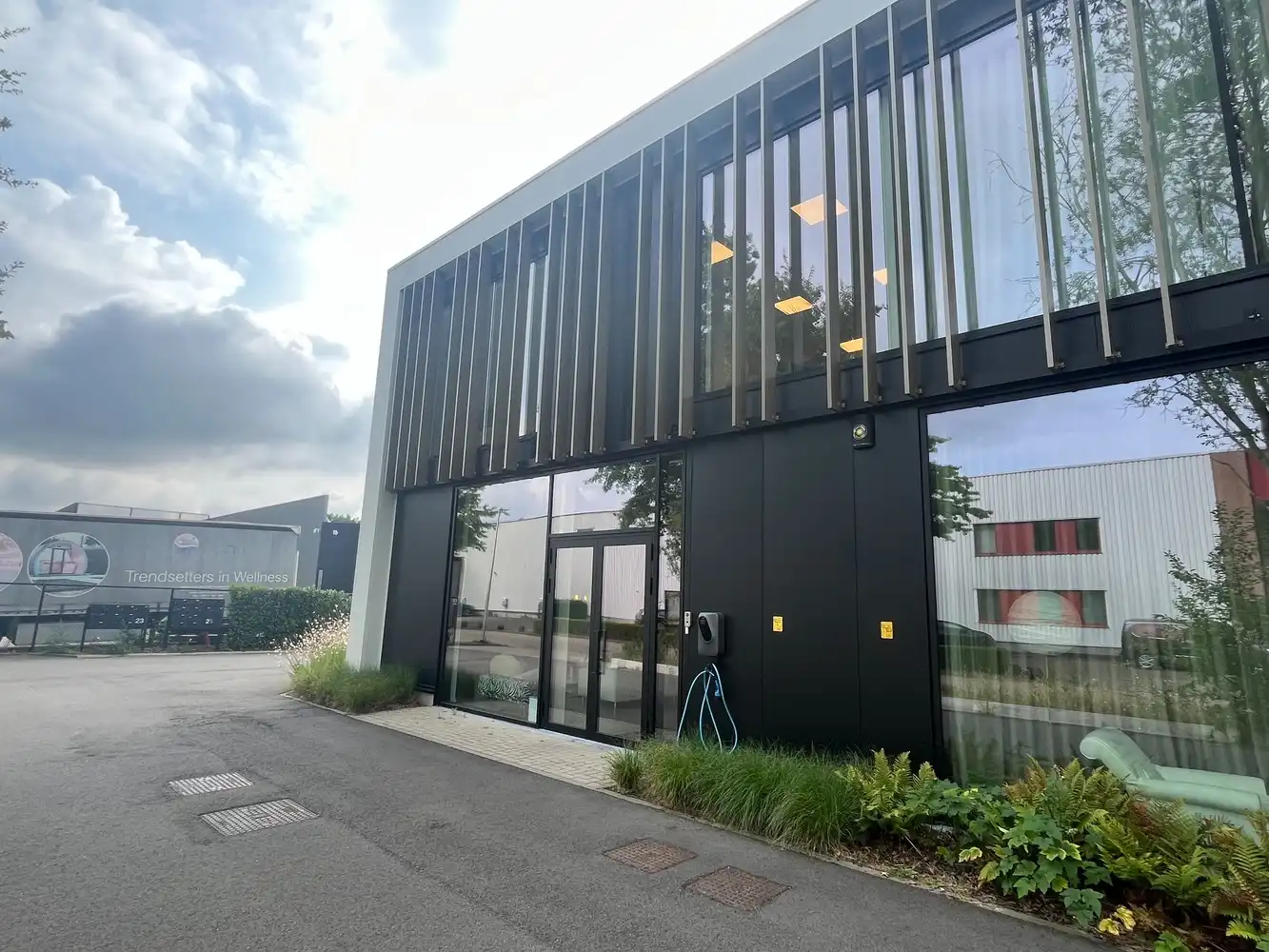 KMO-unit 245m² foto 27