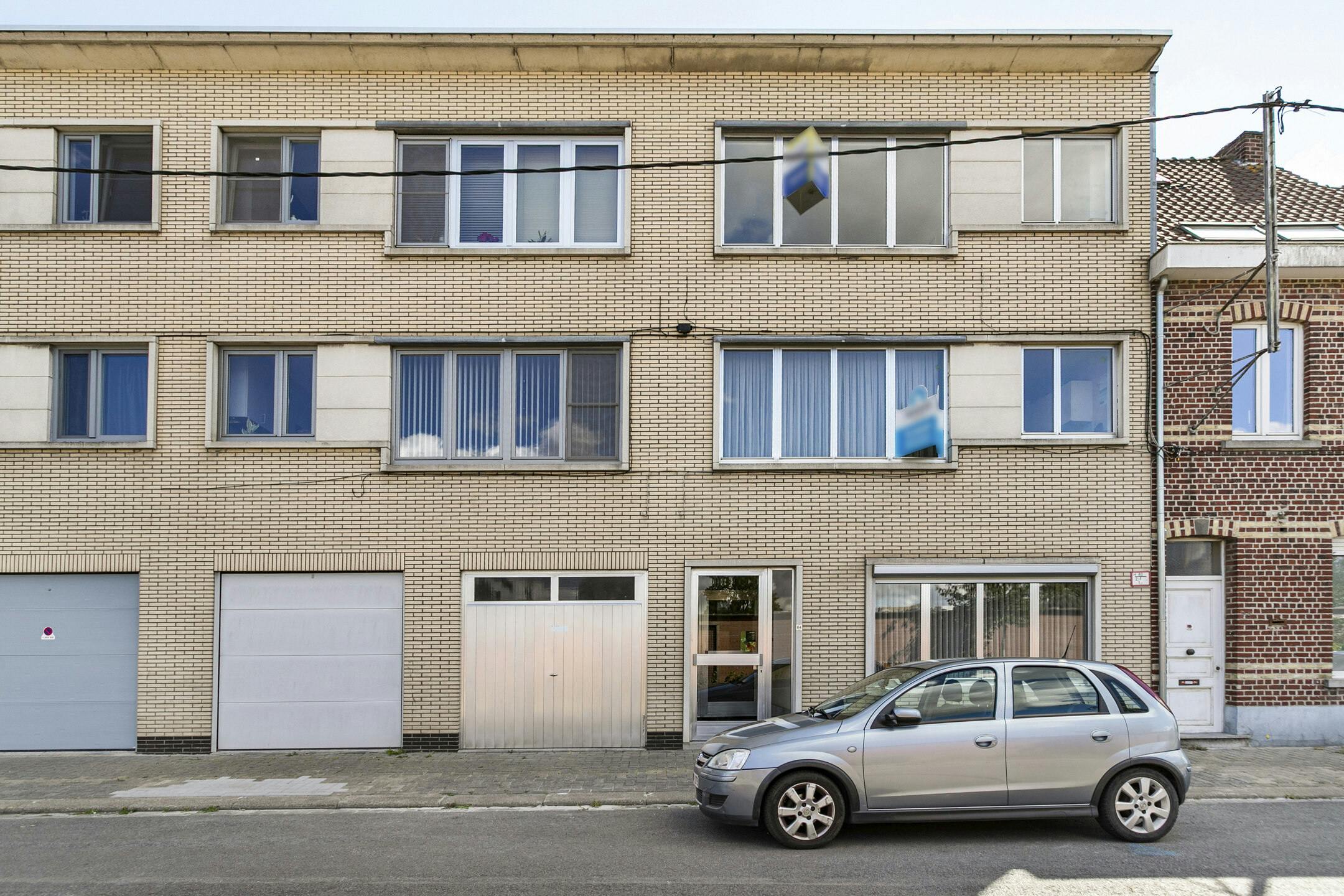 Te renoveren appartement te Roeselare  foto 5