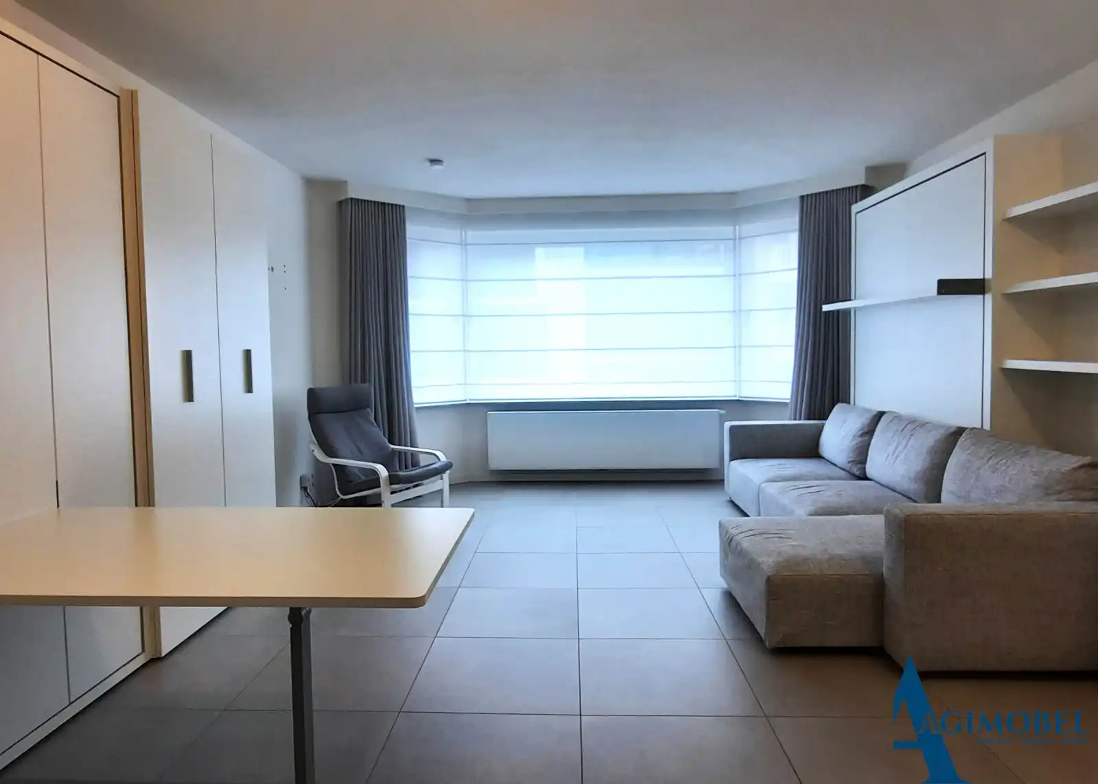 Magnifieke studio op de Parmentierlaan te Knokke foto {{pictureIndex}}