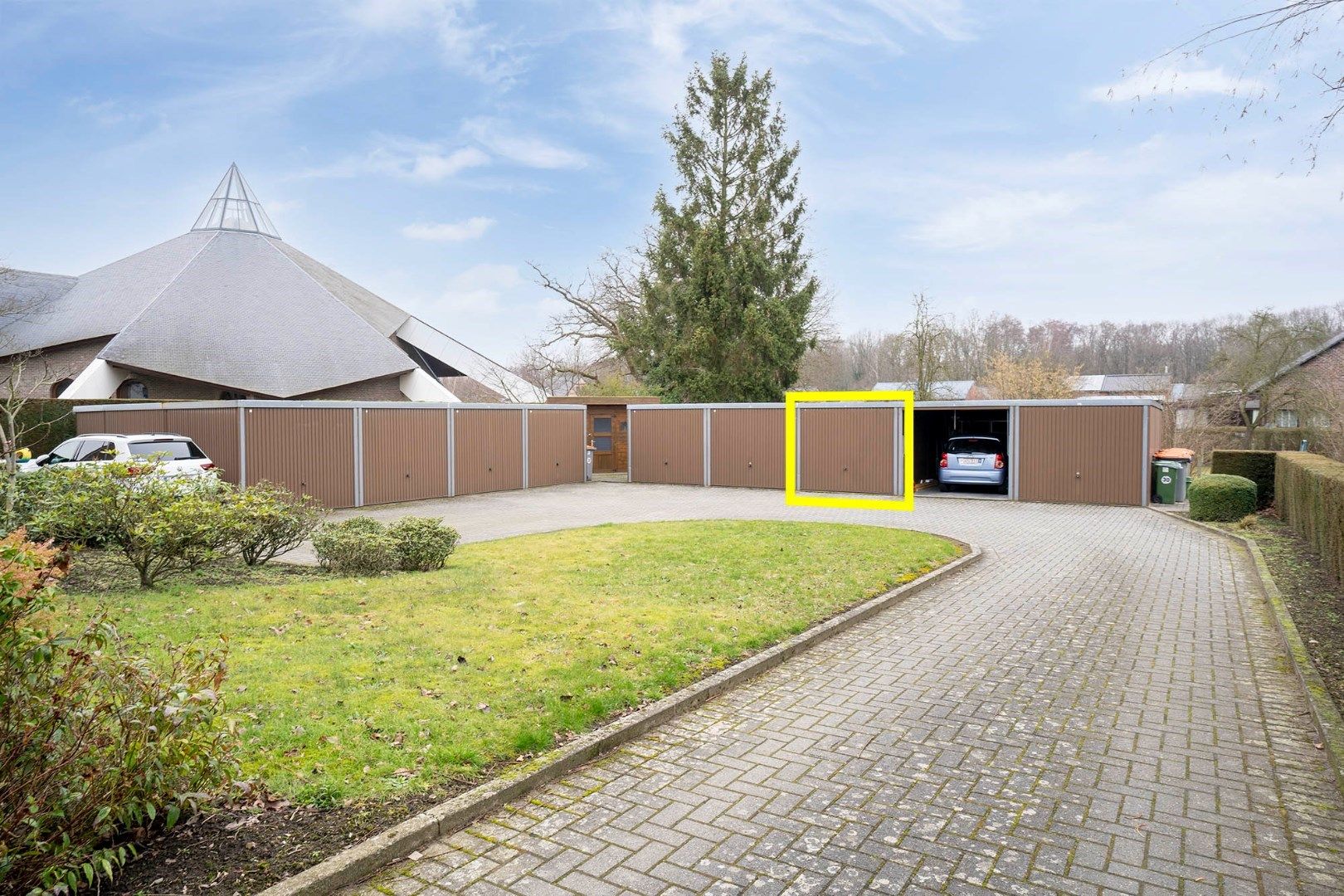 IN OPTIE - Zeer ruim en netjes verzorgd drie-slaapkamer appartement met kelder en garage te Schoonbeek - instapklaar ! foto 37