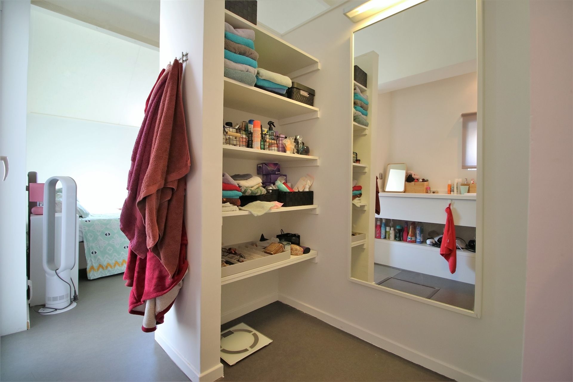 Gezellig appartement op gelijkvl en 1ste verd foto 18