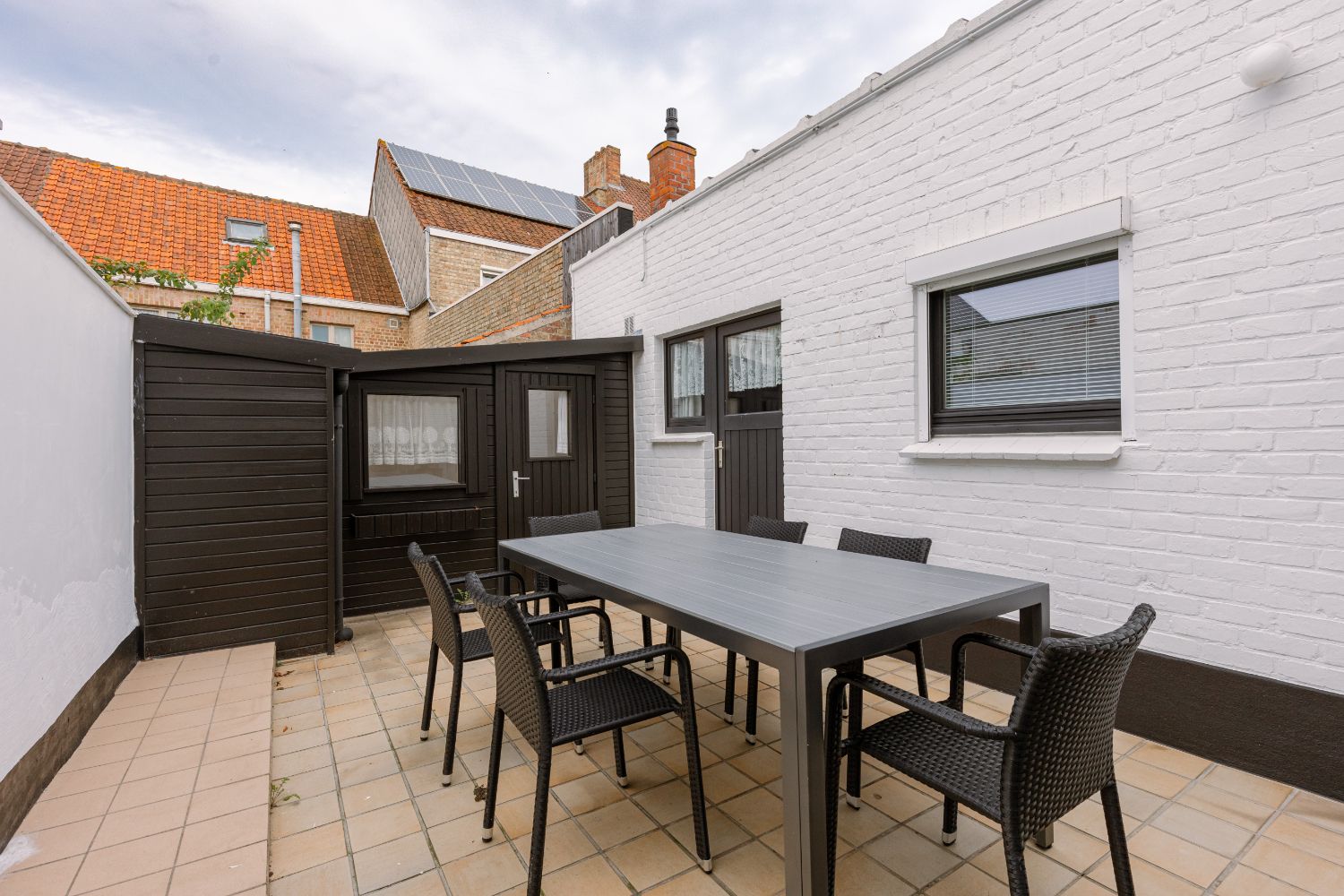 Modern gerenoveerde woning met 2 slaapkamers ( + 2 slaapkamers extra mogelijk) in De Panne foto 7