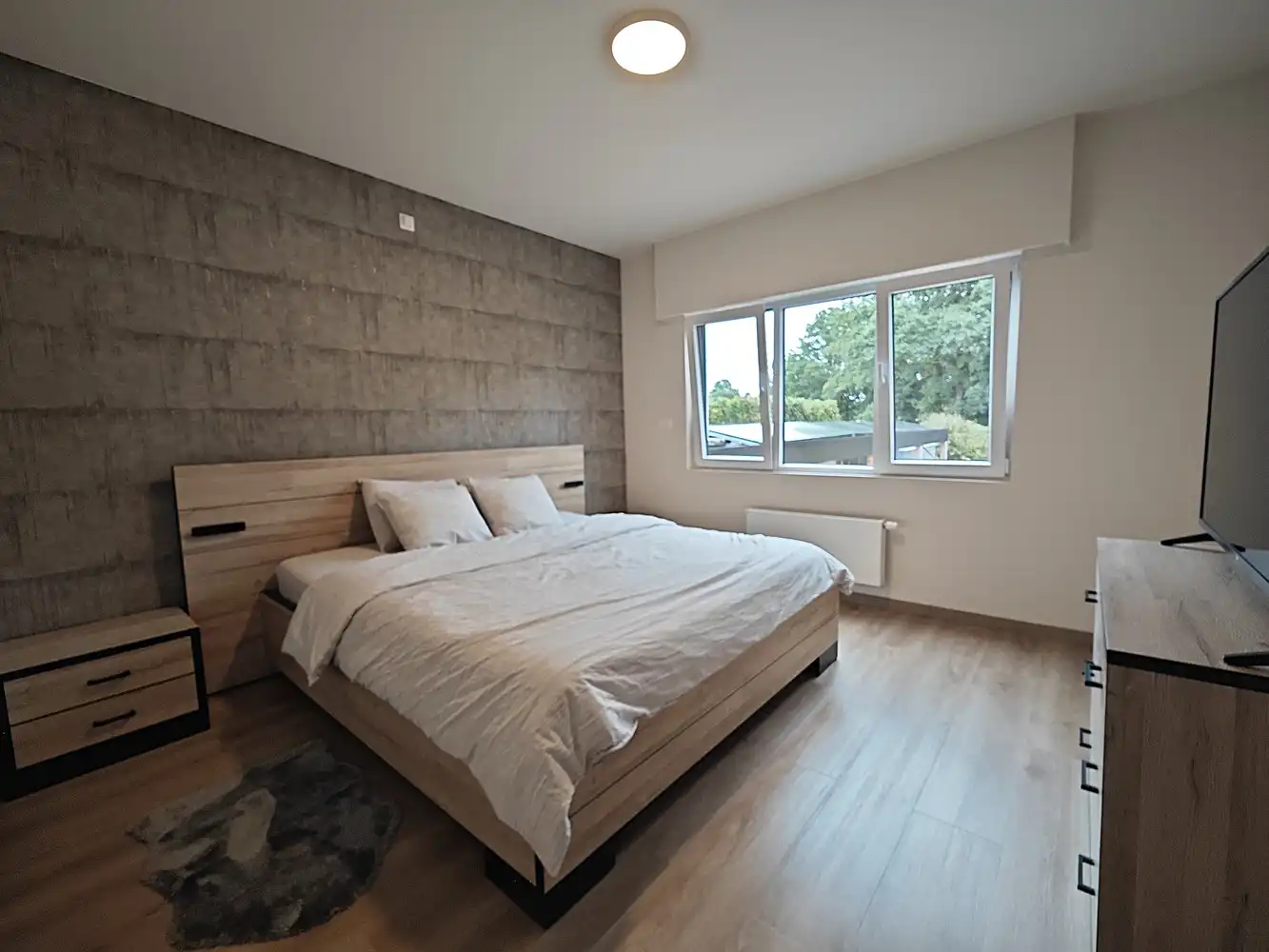 Grotendeels gerenoveerde woning op 16a78ca foto 22