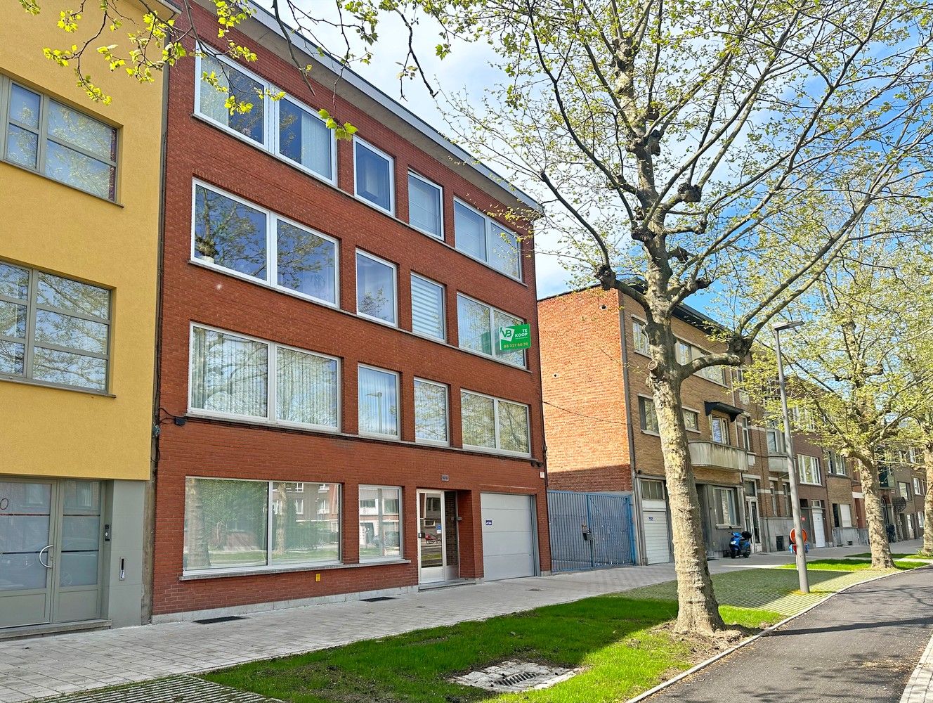 Verzorgd appartement met 2 slaapkamers in Deurne Zuid! foto {{pictureIndex}}