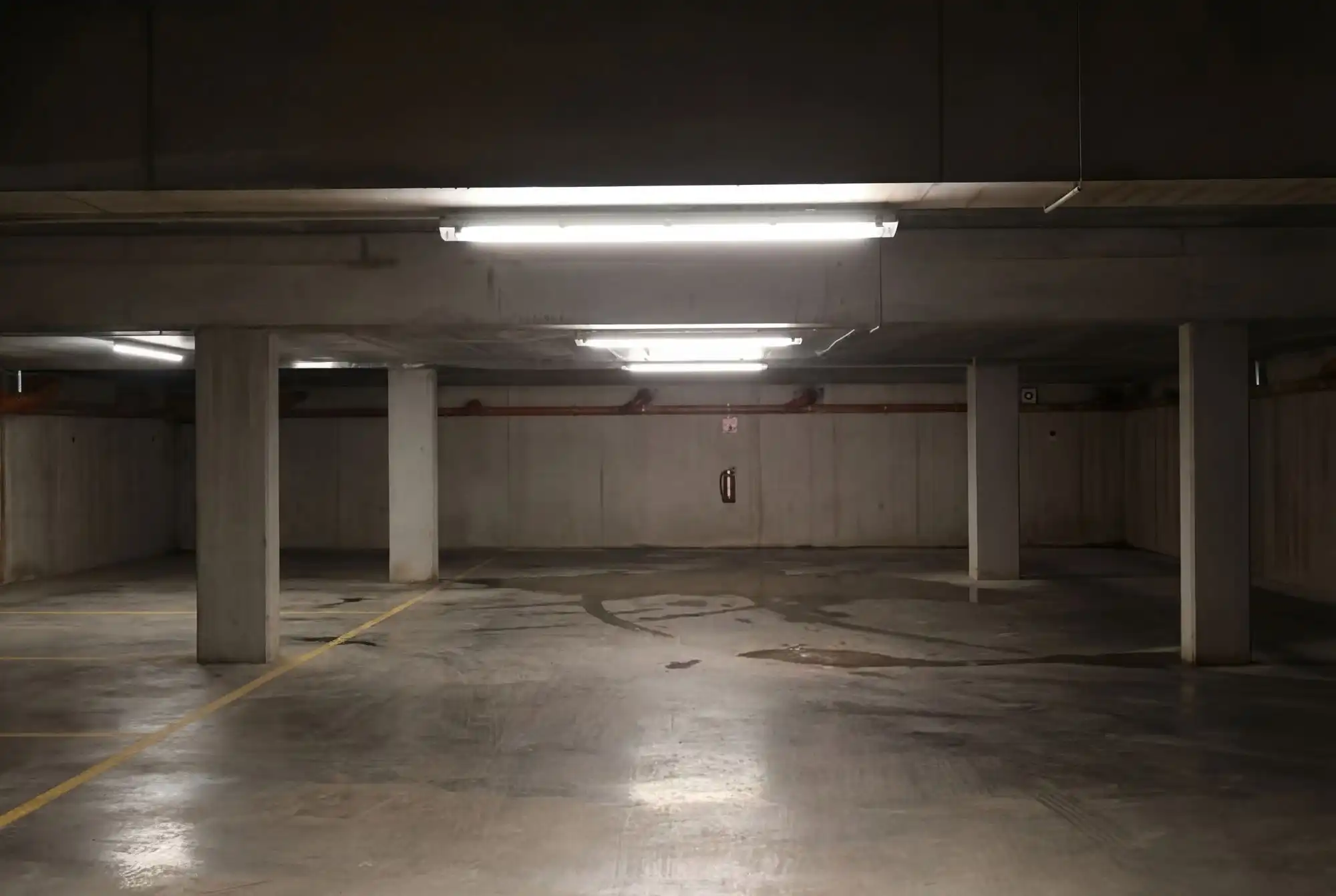 Ondergrondse autostaanplaats foto 6