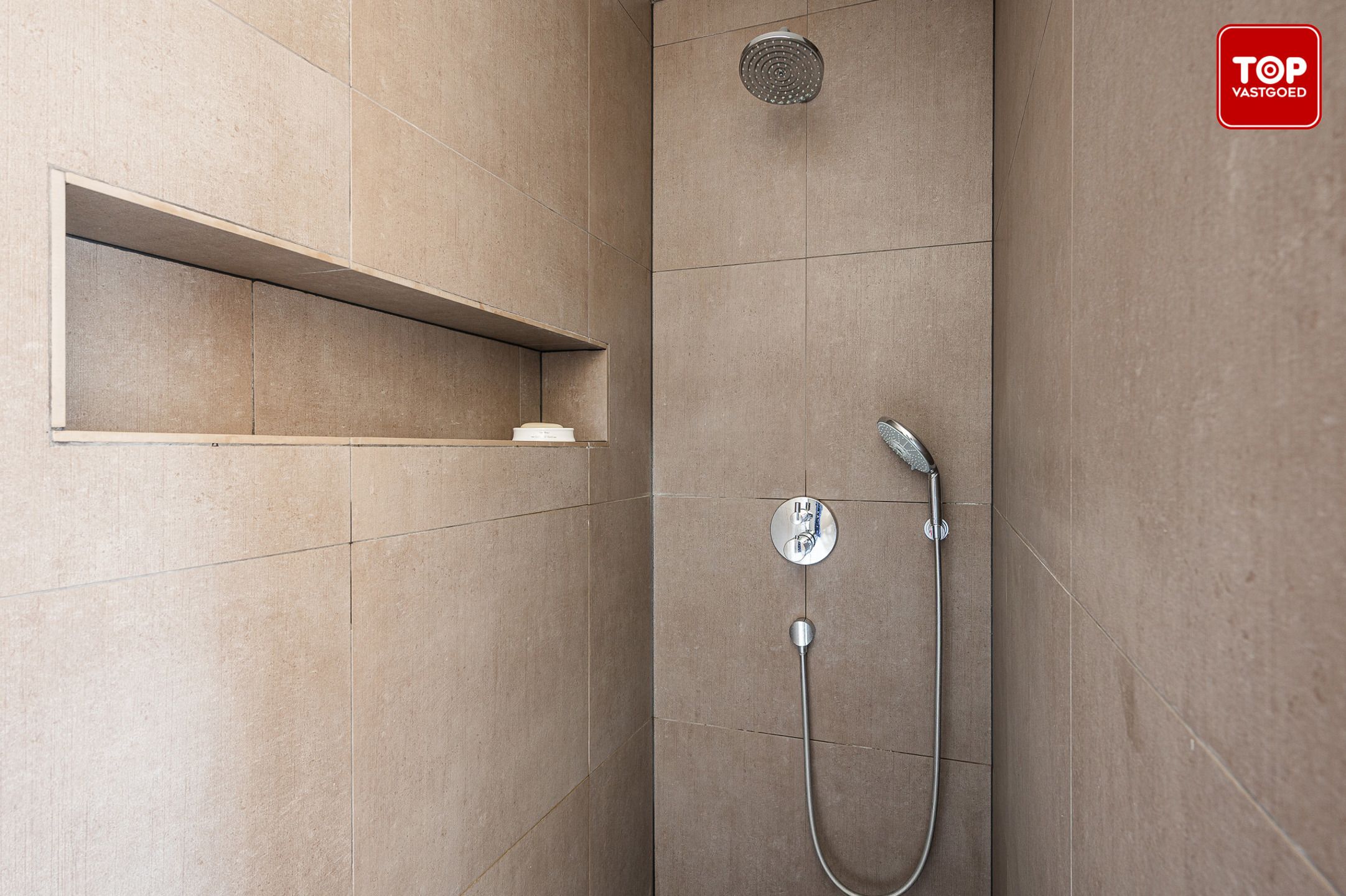 Instapklare woning met 3 slaapkamers foto 19