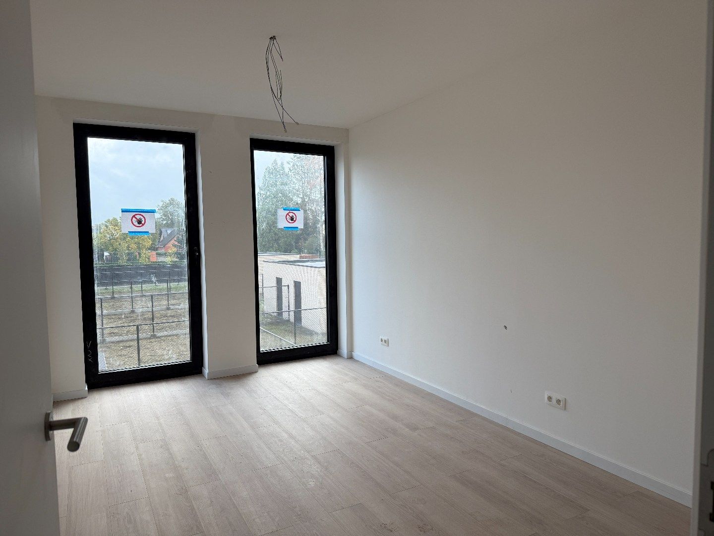 Instapklaar 2-slpk appartement met terras, autostplts en kelder foto 6