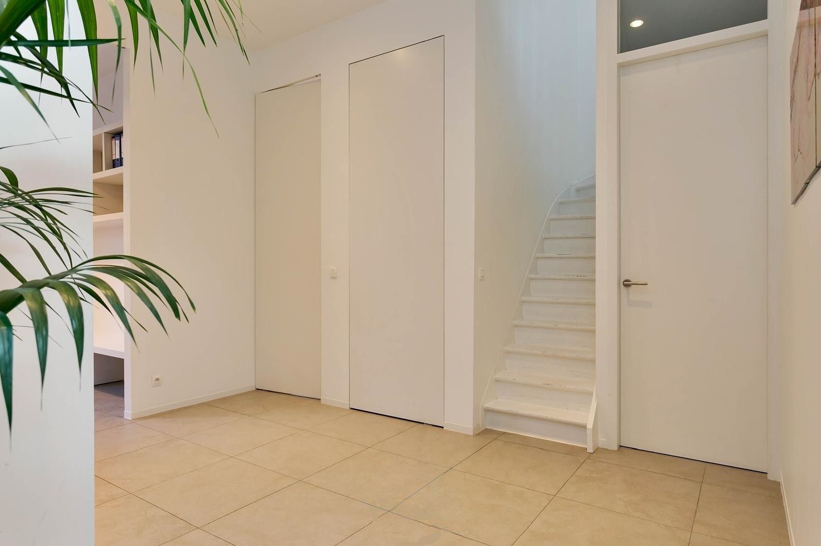 karaktervol herenhuis in het stadscentrum met ruim zonnig terras.  foto 21