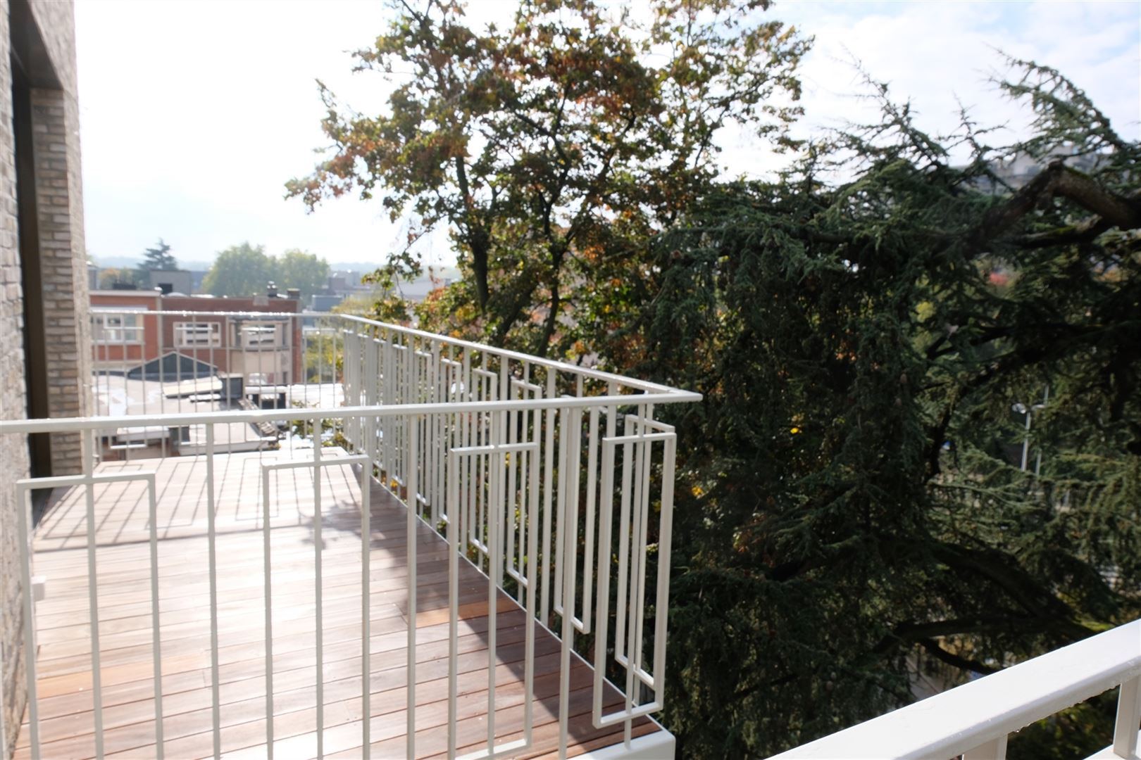 Licht nieuwbouw appartement in toffe wijk foto 18