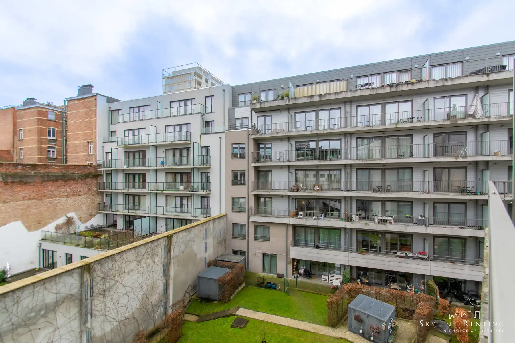 Gemeubeld appartement 1 kamer + terras (Kanaal van Brussel) foto 12