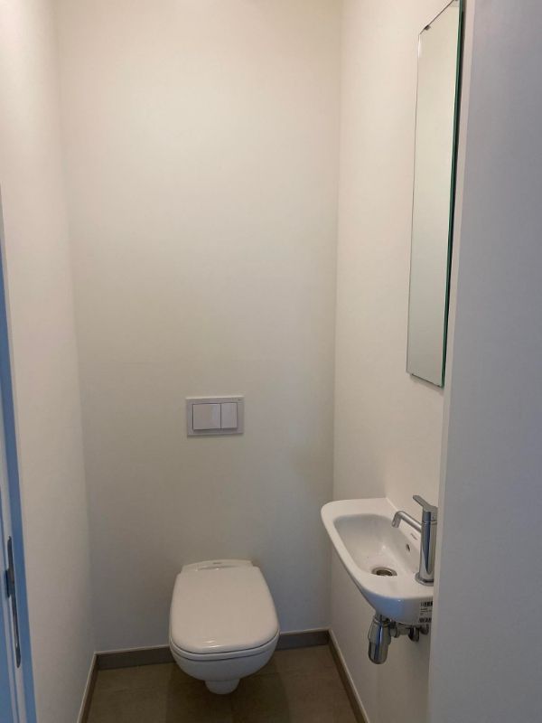 Recent appartement met 2 slaapkamers in centrum. foto 8