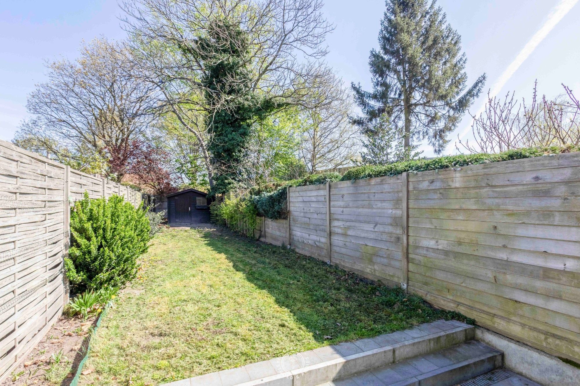 Stadswoning met tuin en fijne omgeving foto 4