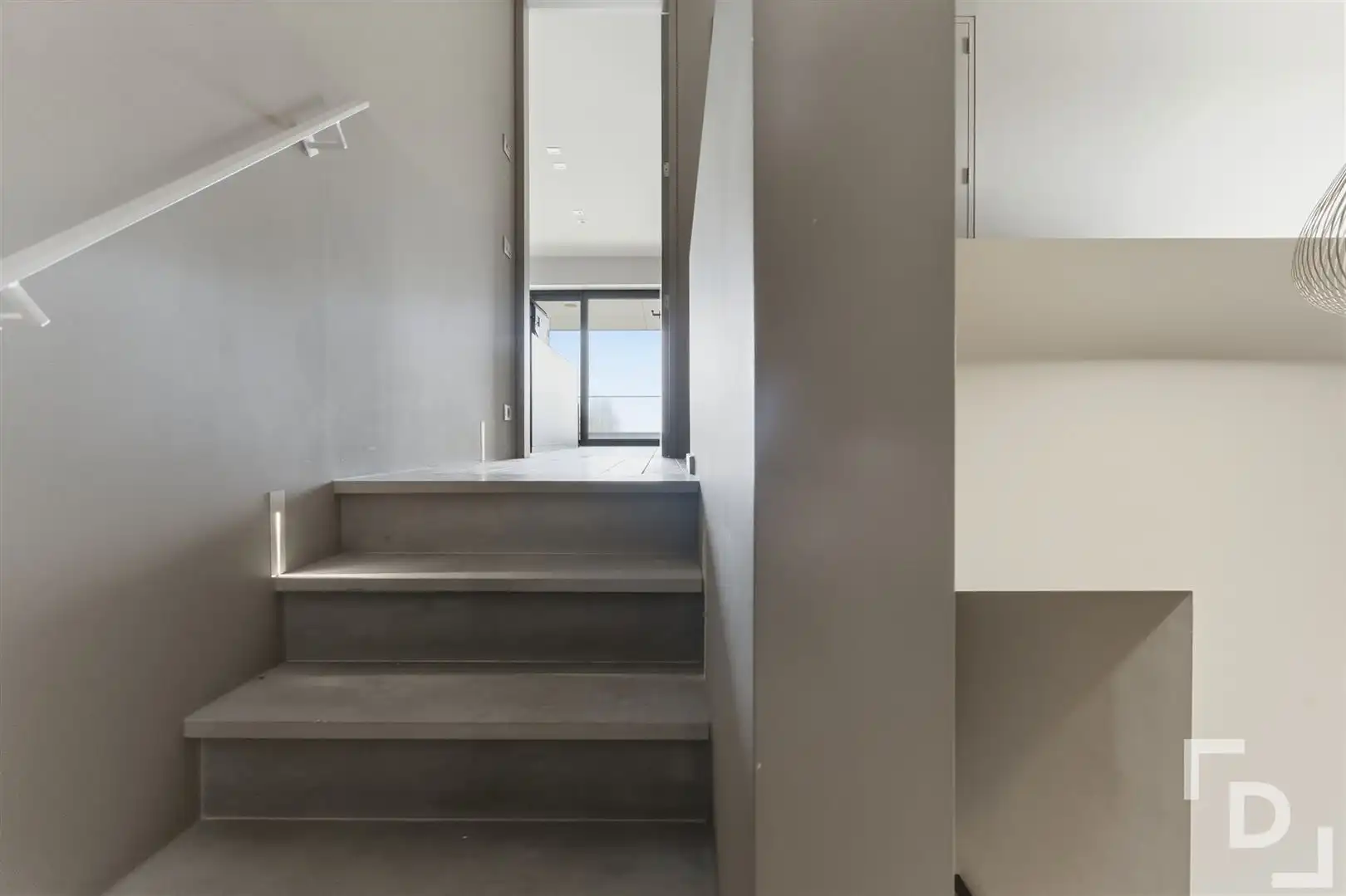 Luxueuze en energiezuinige villa met hoogwaardige afwerking foto 24