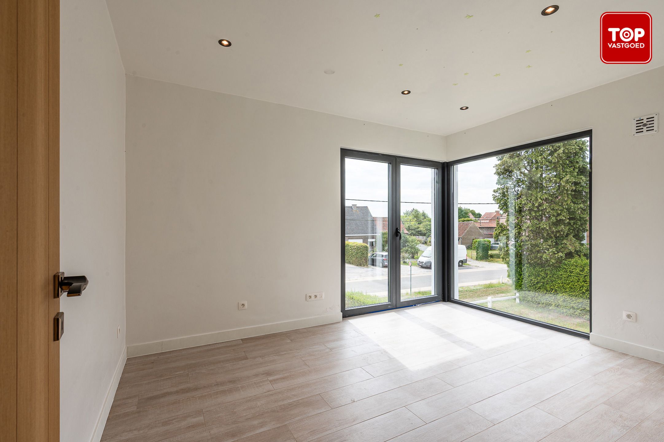 Instapklare energiezuinige  woning met 4 slaapkamers, vloerverwarming en zonnepanelen foto 22