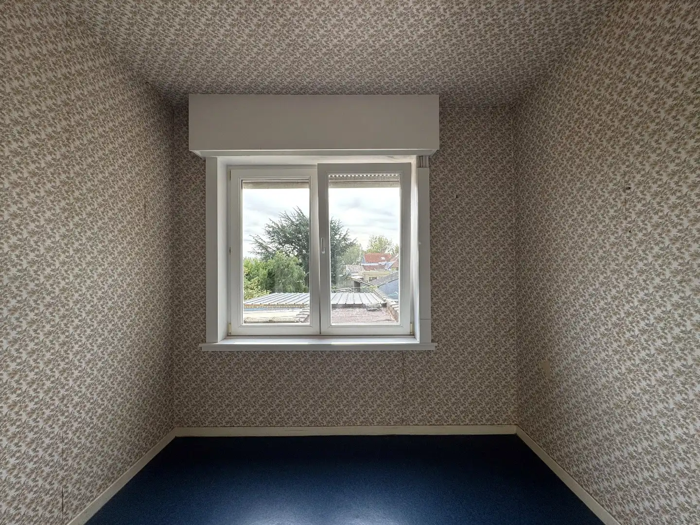 Te renoveren halfopen bebouwing met bijzonder veel potentieel in rustige verkavelingswijk foto 24