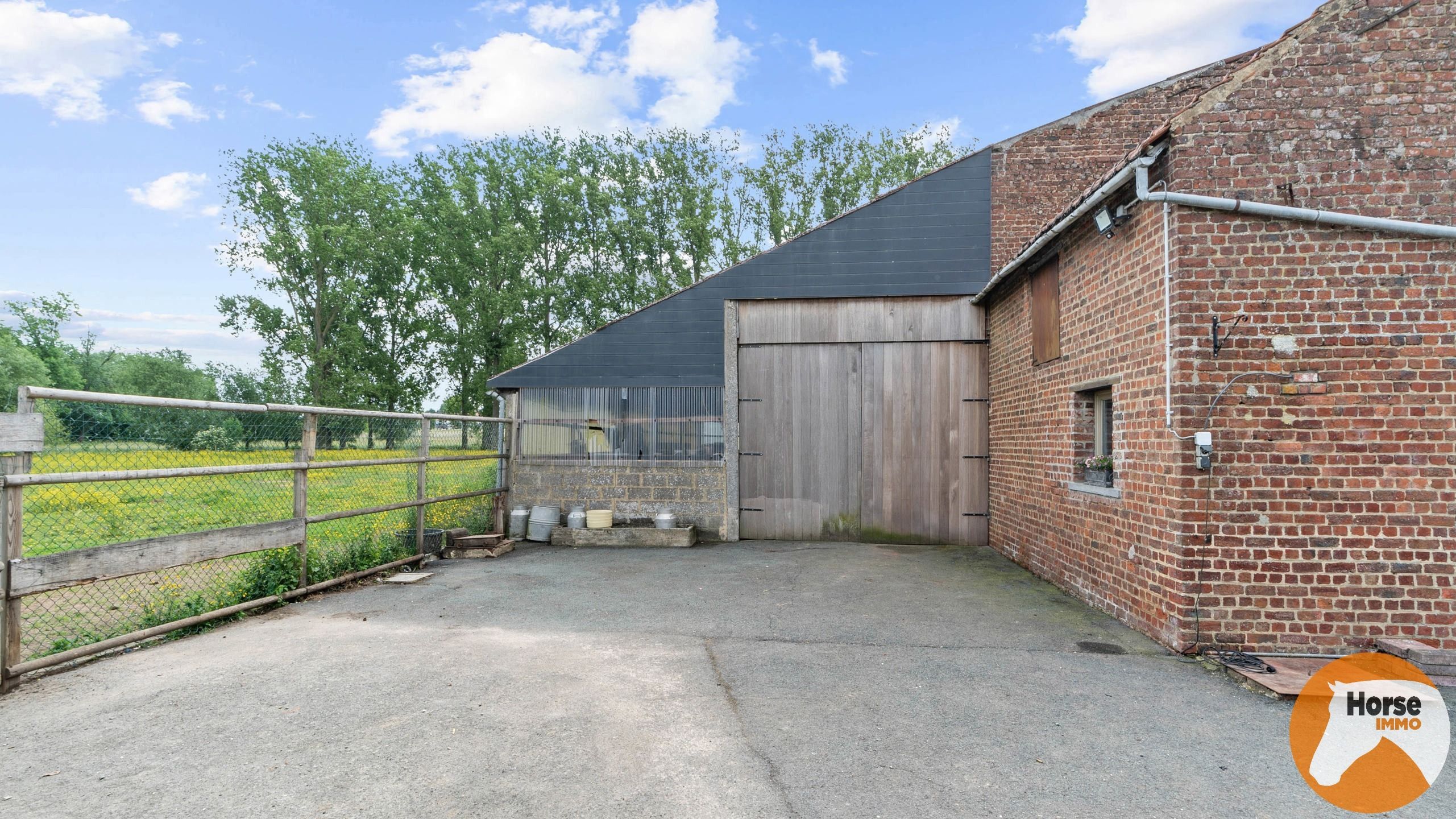 HERNE - Gerenoveerde woning met hangar op +-75a foto 13