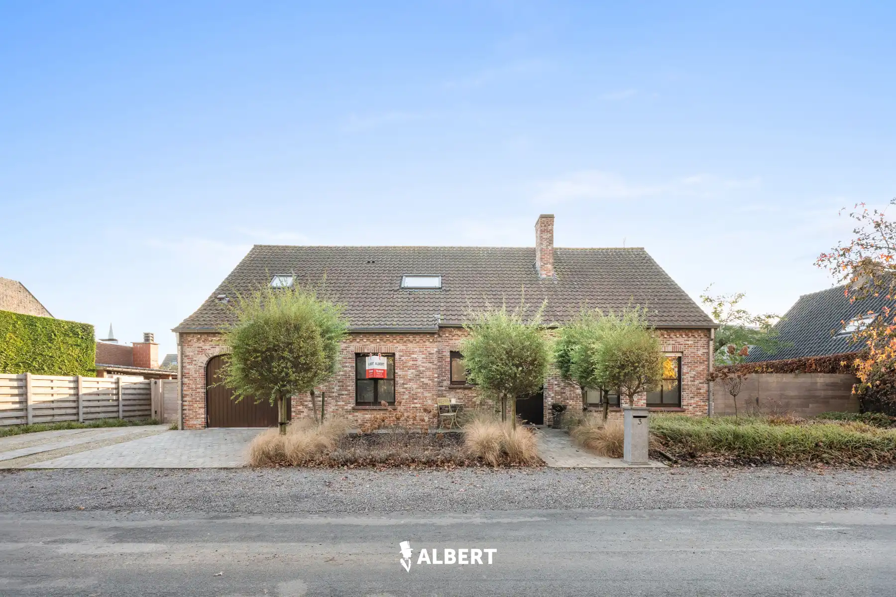 Alleenstaande woning in Rumbeke-Beitem foto {{pictureIndex}}