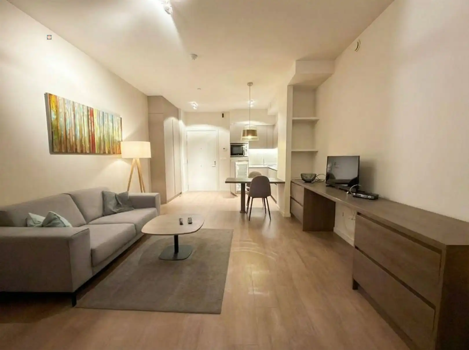 Volledig bemeubeld 1-slaapkamerappartement met terras in Machelen foto {{pictureIndex}}