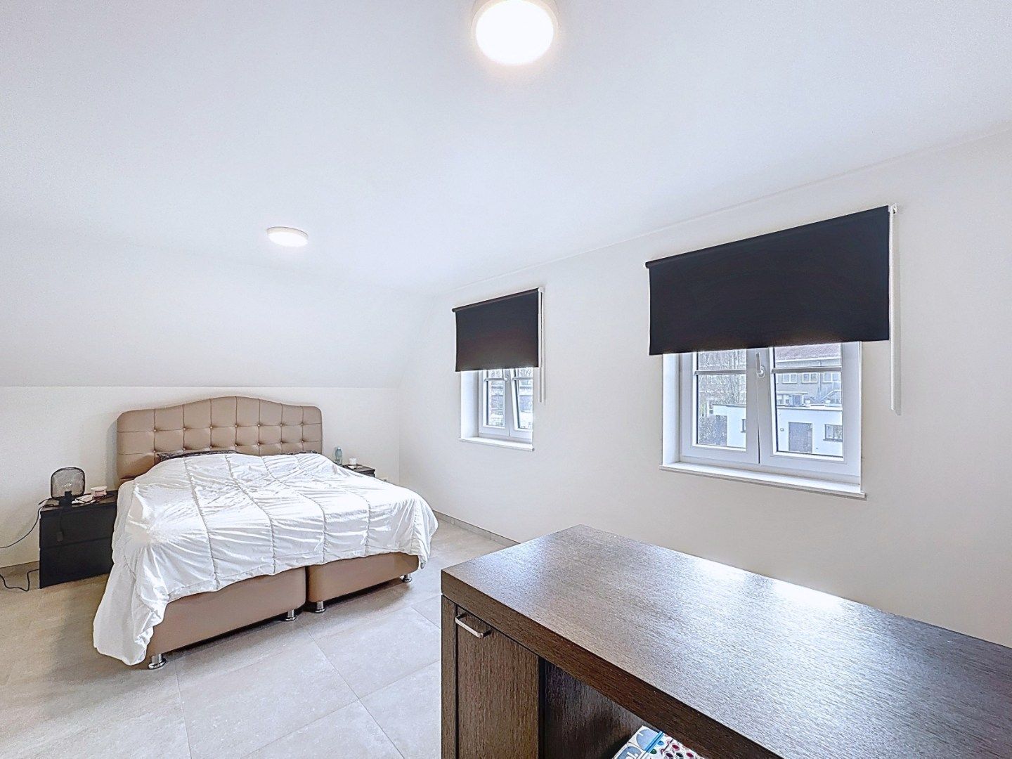 Prachtige en zéér ruime woning met kwaliteitsvolle afwerking foto 9