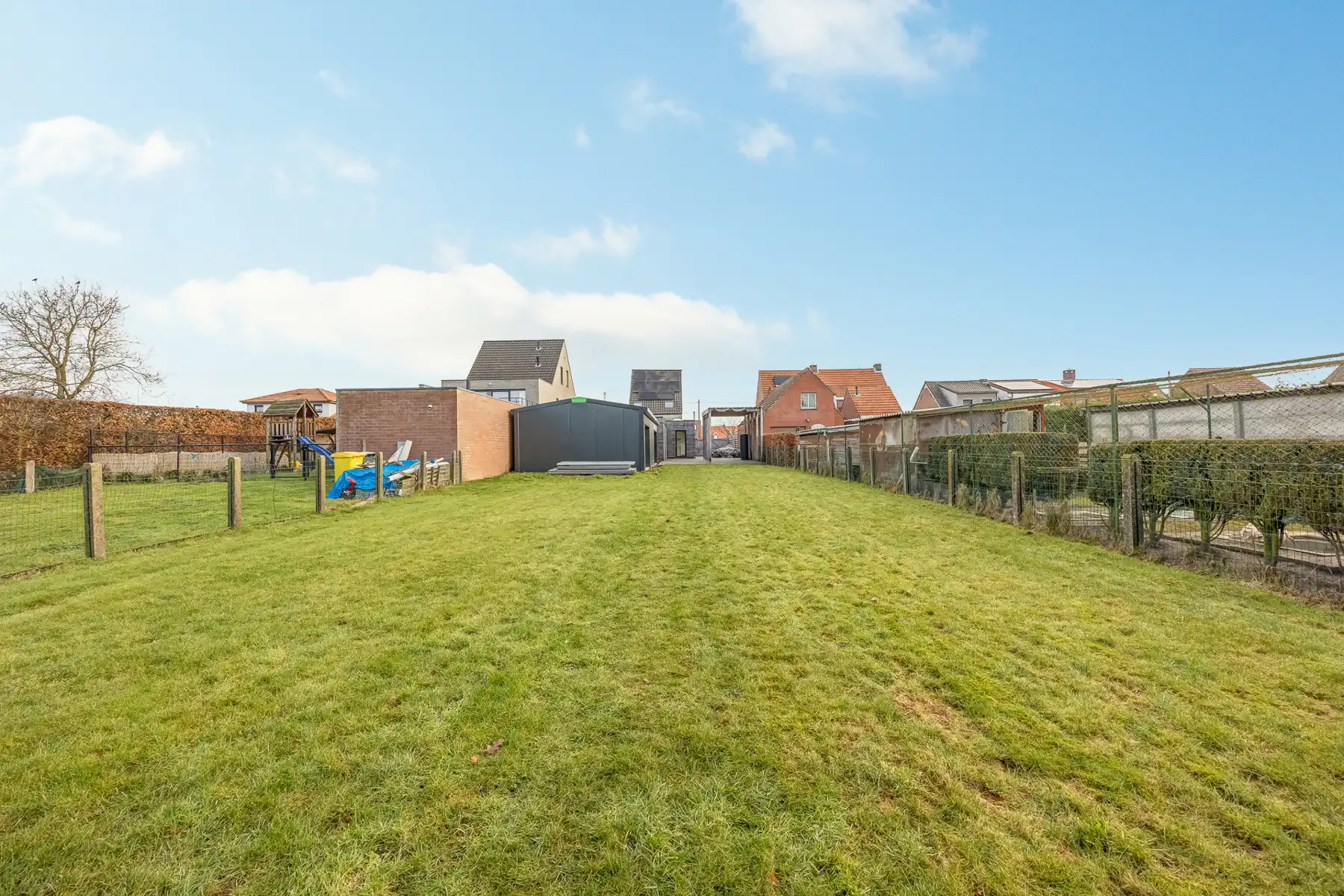 Recent gerenoveerde woning op een ruim perceel van 996 m². foto 47