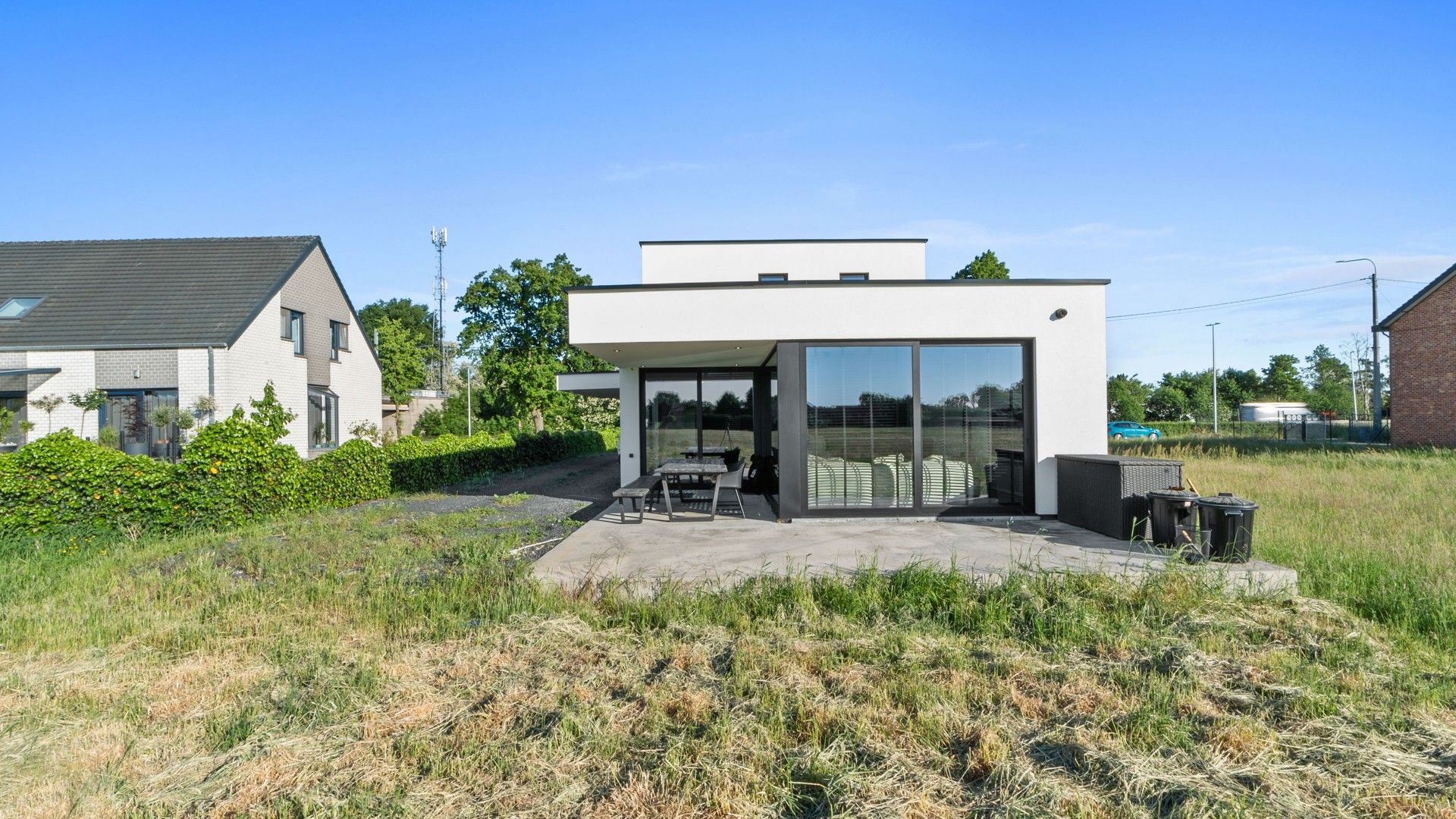 Luxueuze nieuwbouwwoning met handelsruimte/bureel te Genk foto 28