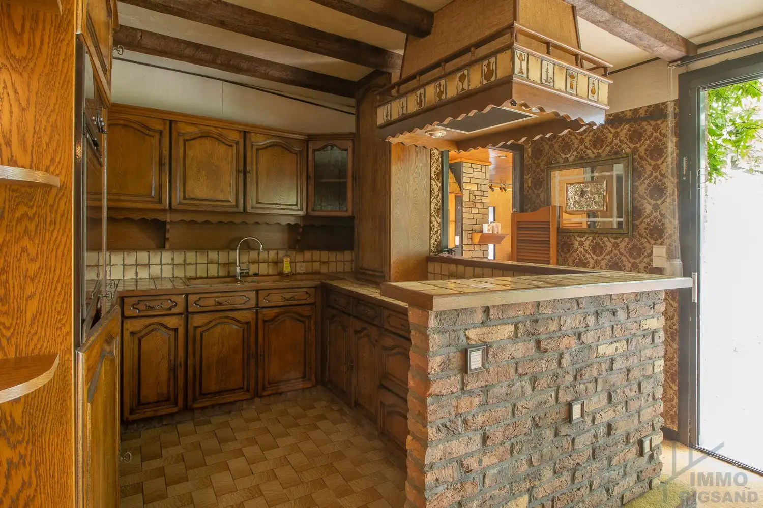 Bungalow te koop in Rekkem met 2 slaapkamers, garage en een prachtig perceel van 540m². foto 9