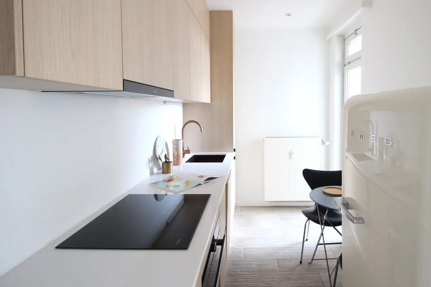 Licht en ruimte in het hart van Antwerpen – 1 slaapkamer appartement foto 7