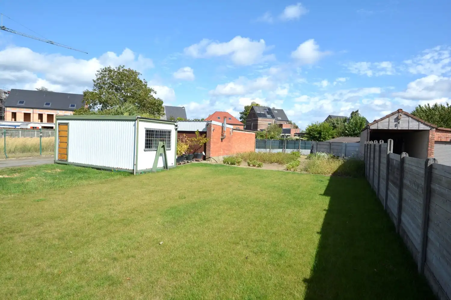 BOUWGROND VOOR H.O.B. OP GOEDE LOCATIE TE RANST! foto {{pictureIndex}}