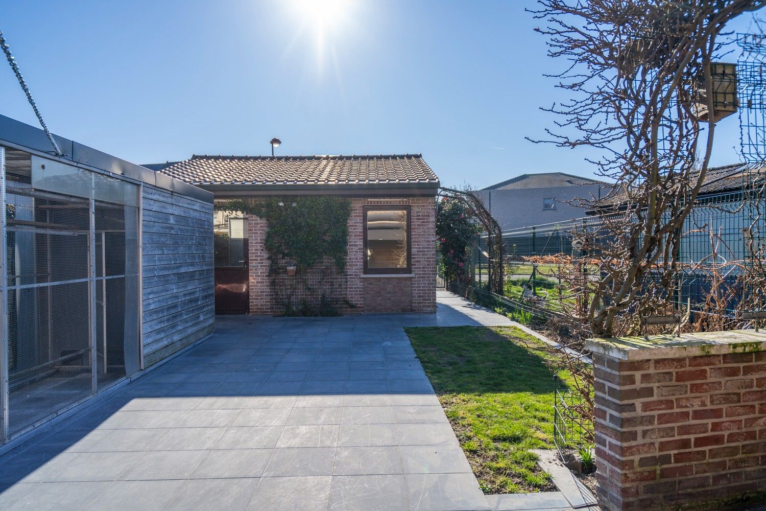 RUIME WONING MET UITWEG foto 14